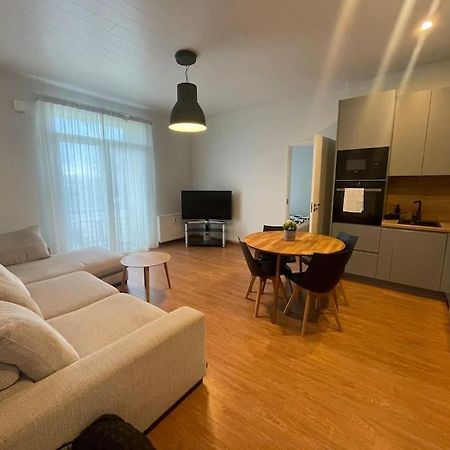 4 Rooms Apartmet In Rakvere Exteriör bild